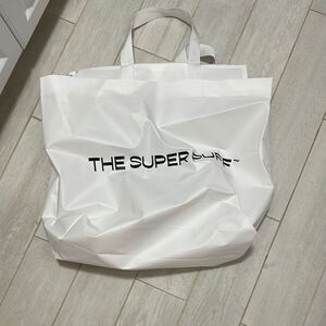 Aritzia tote new zip top